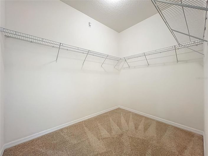 Image No.36-3 Bed House for sale