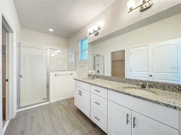 Image No.37-3 Bed House for sale