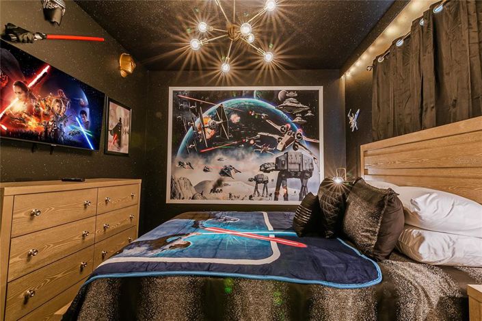 Image No.20-5 Bed Townhouse for sale