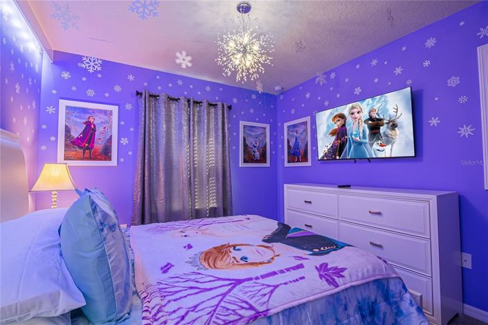 Image No.38-5 Bed Townhouse for sale