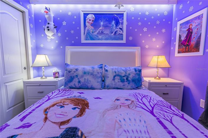 Image No.39-5 Bed Townhouse for sale