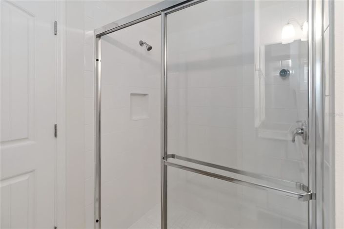 Image No.13-3 Bed House for sale