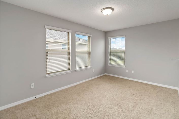 Image No.15-3 Bed House for sale