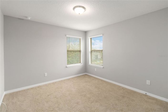 Image No.21-3 Bed House for sale