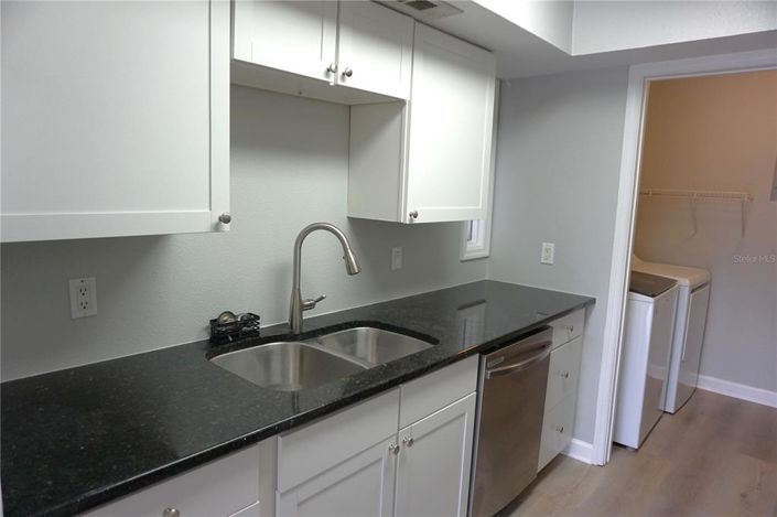 Image No.10-3 Bed Apartment for sale