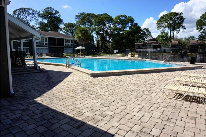 Image No.23-3 Bed Apartment for sale