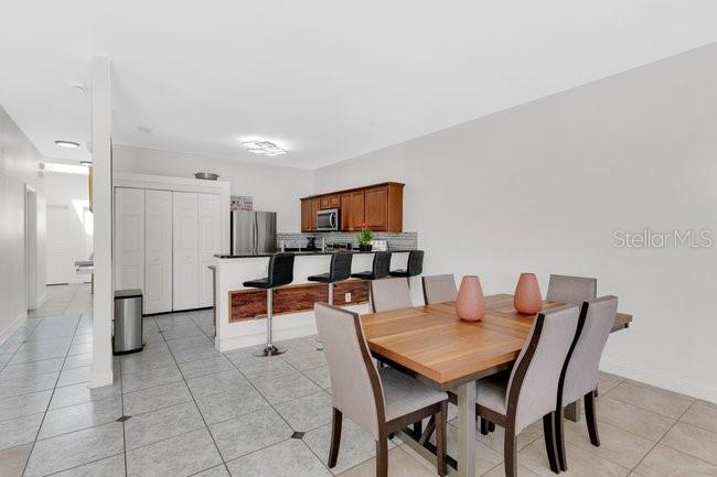 Image No.14-3 Bed Townhouse for sale