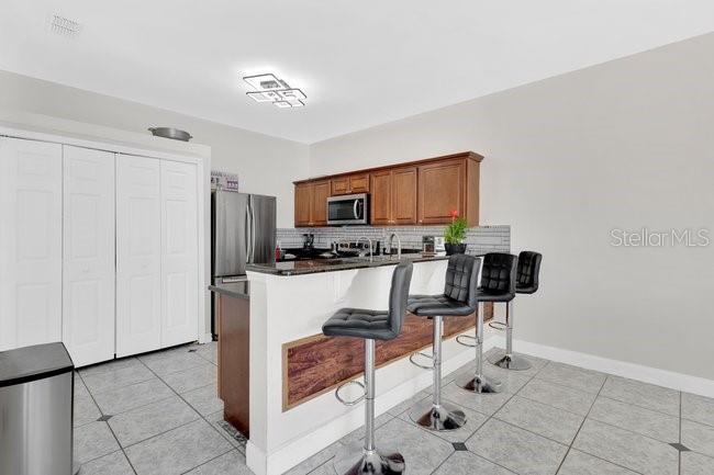 Image No.16-3 Bed Townhouse for sale