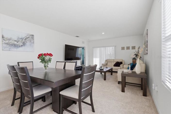 Image No.17-3 Bed House for sale