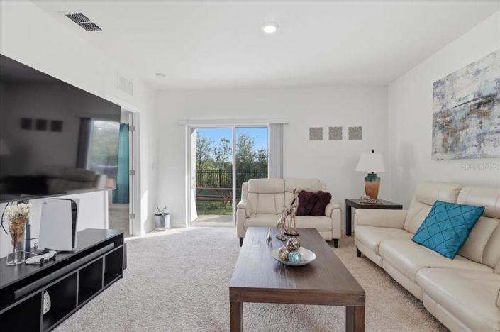 Image No.18-3 Bed House for sale