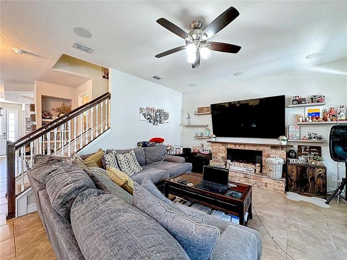 Image No.24-3 Bed House for sale