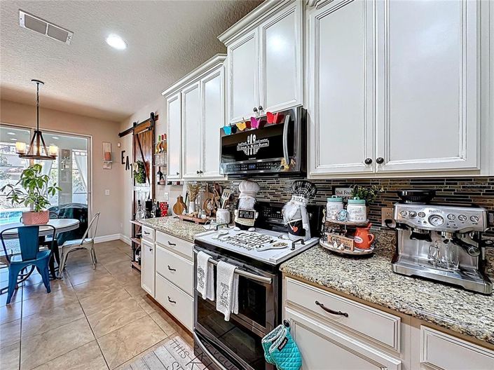 Image No.31-3 Bed House for sale