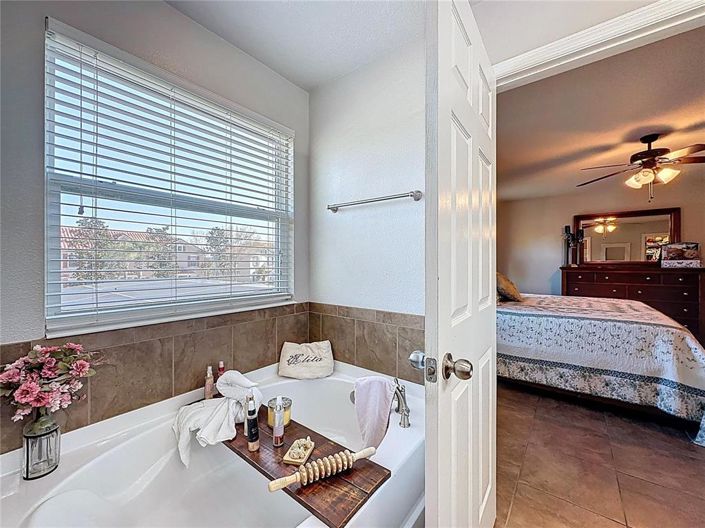 Image No.55-3 Bed House for sale