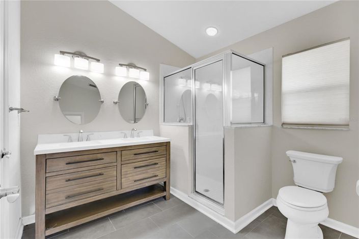 Image No.10-3 Bed House for sale