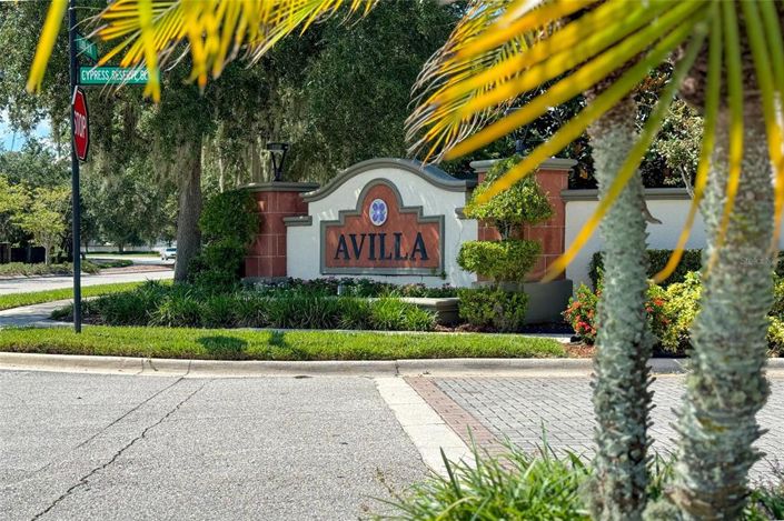 Image No.2-4 Bed House for sale