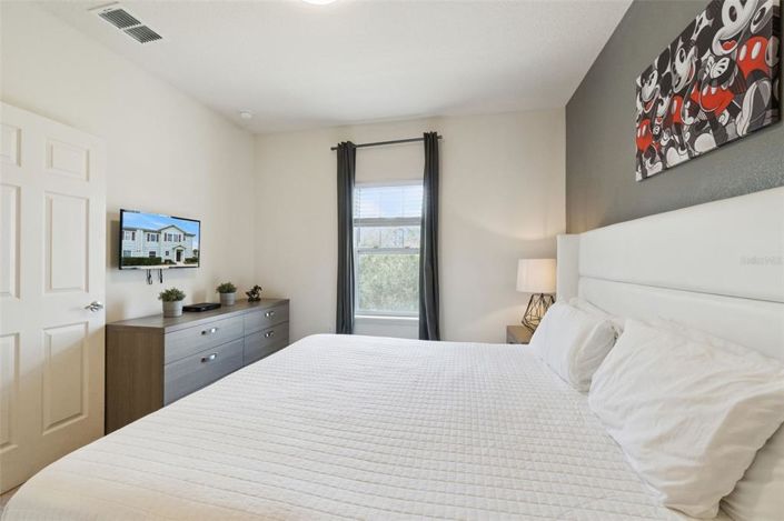 Image No.15-4 Bed Townhouse for sale