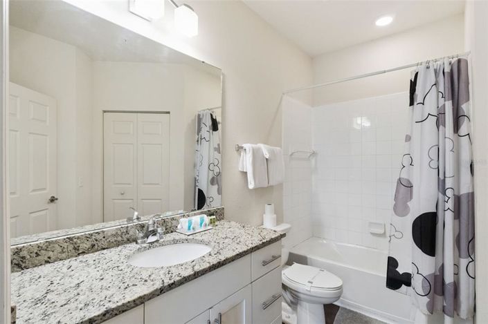 Image No.23-4 Bed Townhouse for sale