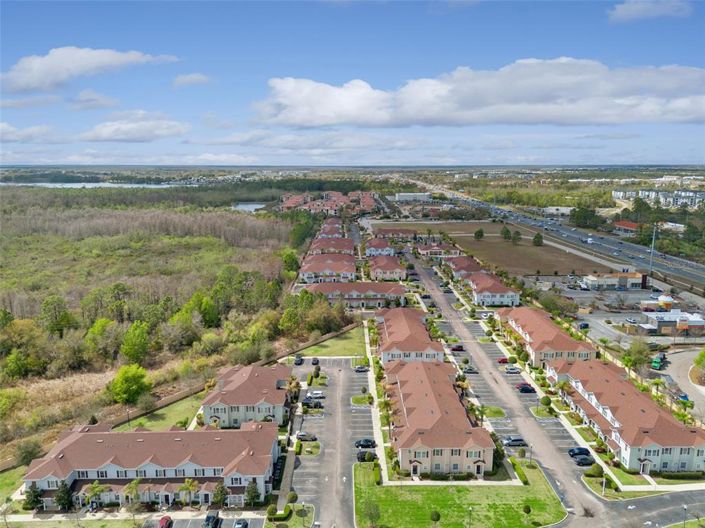 Image No.35-4 Bed Townhouse for sale