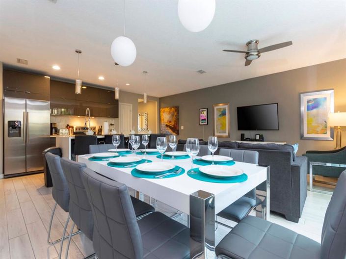 Image No.8-4 Bed Townhouse for sale