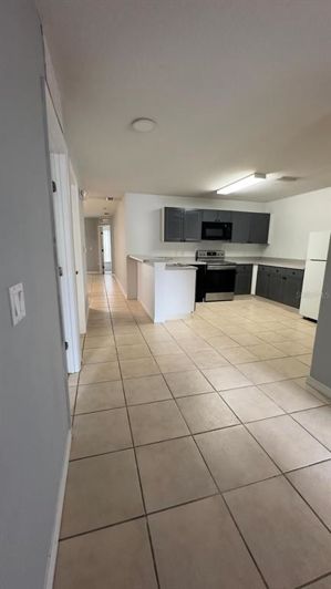 Image No.12-3 Bed Apartment for sale