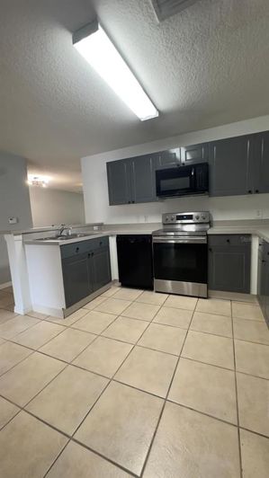 Image No.8-3 Bed Apartment for sale