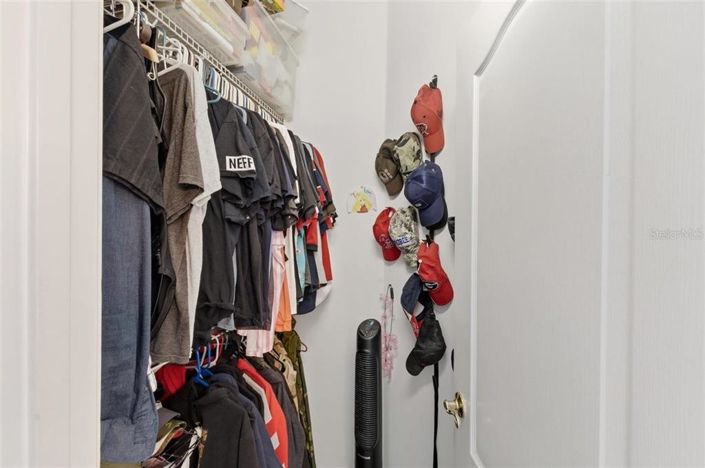 Image No.24-4 Bed House for sale