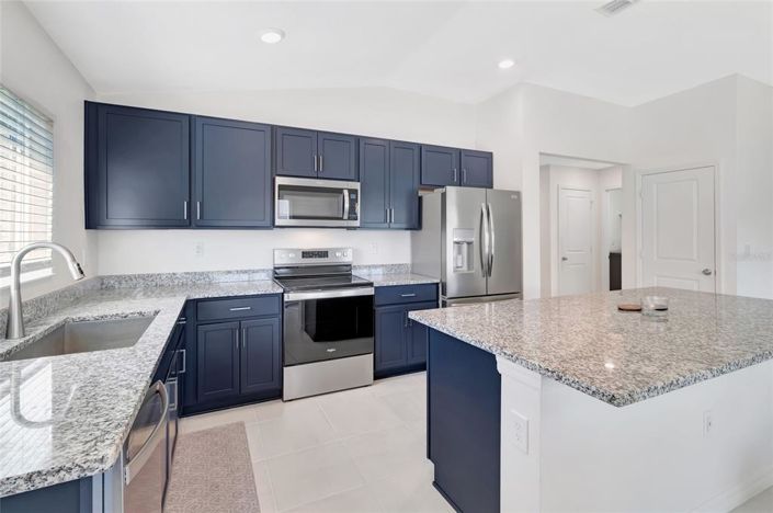 Image No.9-3 Bed House for sale