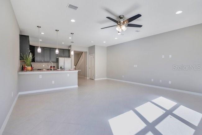 Image No.5-3 Bed Townhouse for sale