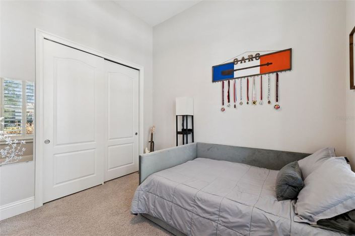 Image No.24-4 Bed House for sale