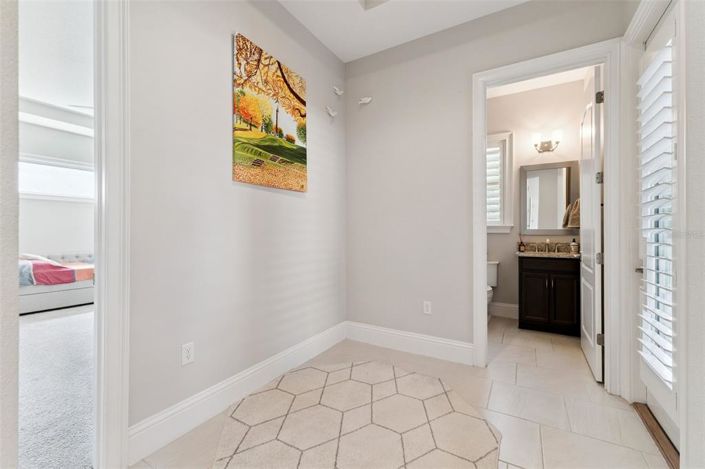 Image No.27-4 Bed House for sale