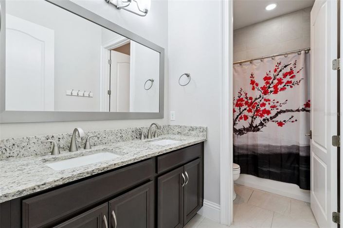 Image No.33-4 Bed House for sale