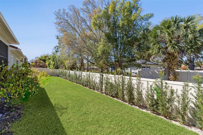 Image No.43-4 Bed House for sale