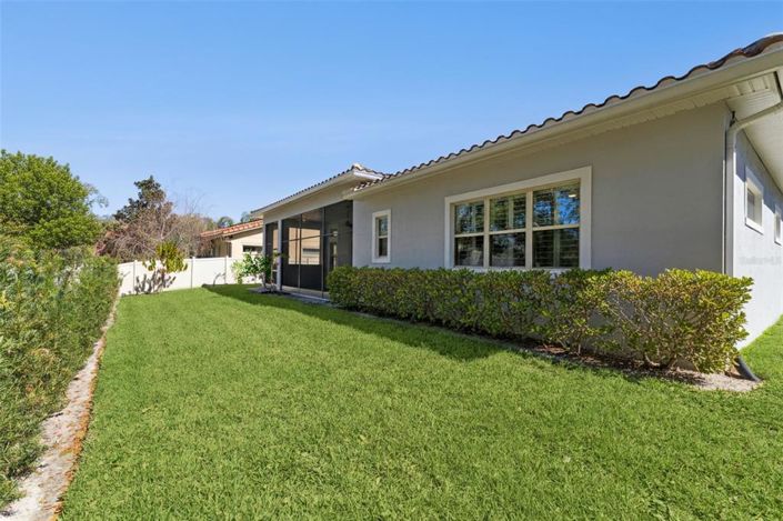 Image No.44-4 Bed House for sale