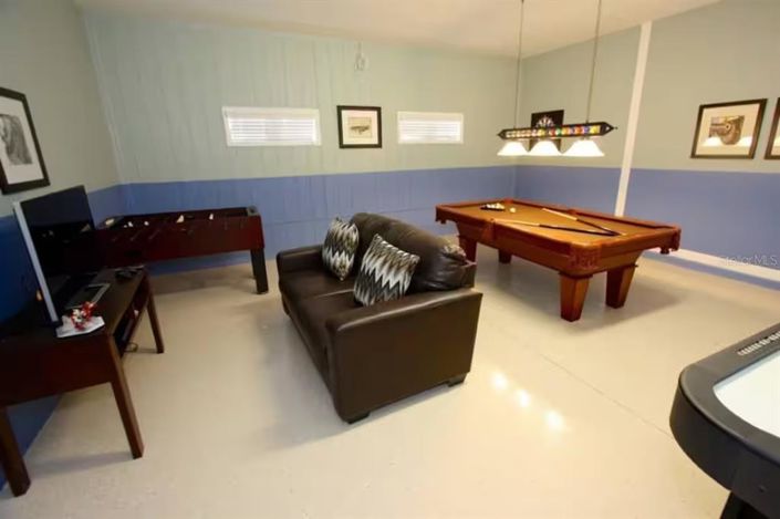 Image No.11-9 Bed House for sale