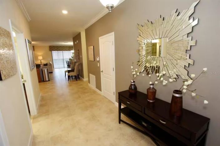 Image No.16-9 Bed House for sale