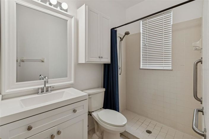 Image No.21-5 Bed House for sale