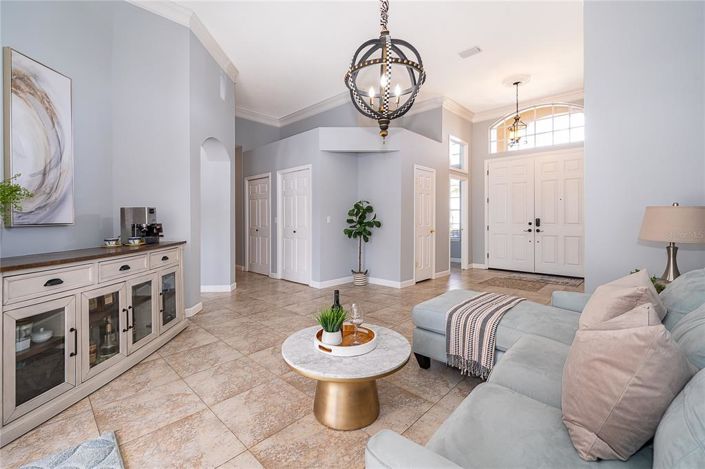 Image No.5-4 Bed House for sale