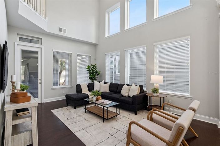 Image No.13-3 Bed House for sale