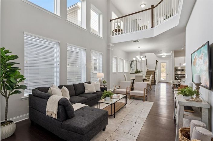 Image No.15-3 Bed House for sale