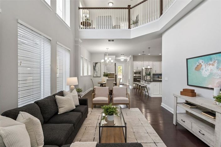 Image No.17-3 Bed House for sale