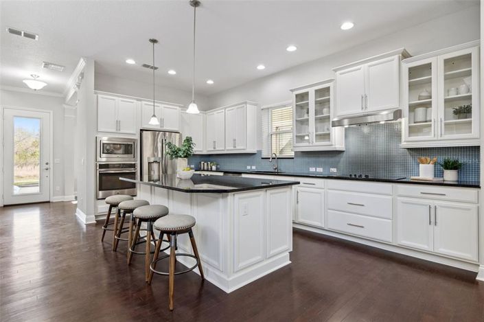 Image No.5-3 Bed House for sale