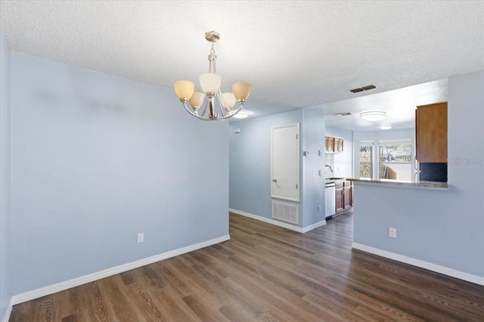 Image No.5-Appartement de 3 chambres à vendre à Saint John