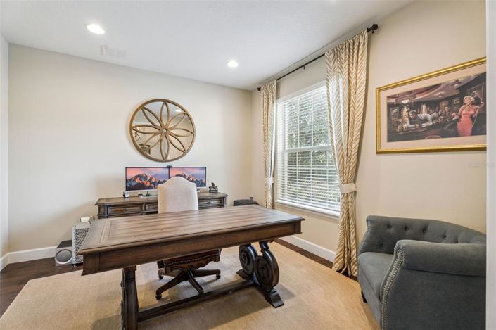 Image No.4-4 Bed House for sale