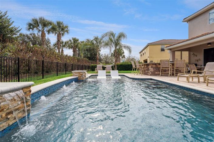 Image No.45-4 Bed House for sale