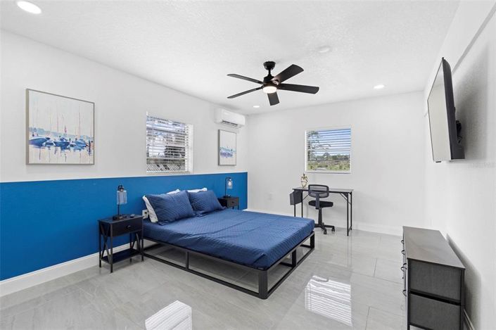 Image No.19-8 Bed House for sale