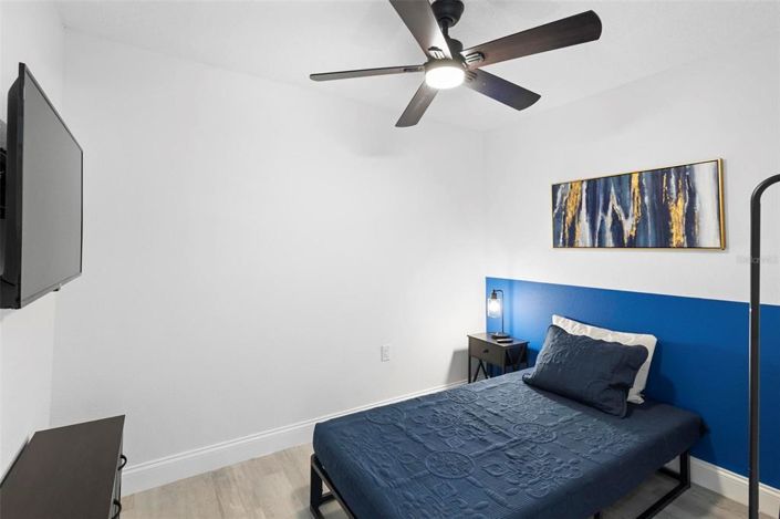 Image No.42-8 Bed House for sale