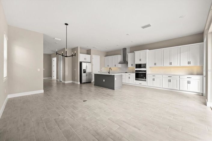 Image No.12-4 Bed House for sale