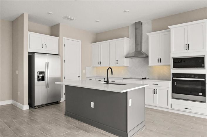 Image No.9-4 Bed House for sale