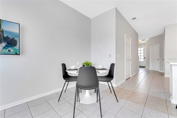 Image No.4-3 Bed Townhouse for sale