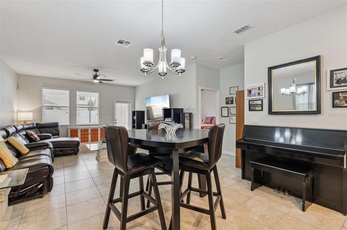 Image No.9-3 Bed House for sale